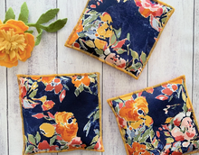 Load image into Gallery viewer, Lavender Sachets - Set of 3 Roses