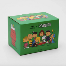 Load image into Gallery viewer, Peanuts Mugs