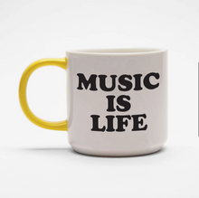 Load image into Gallery viewer, Peanuts Mugs