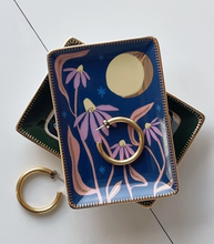 Load image into Gallery viewer, Trinket Dishes