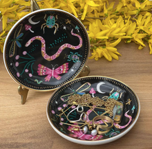 Load image into Gallery viewer, Trinket Dishes