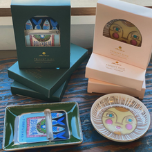 Load image into Gallery viewer, Trinket Dishes