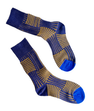 Load image into Gallery viewer, Brick Stripe Socks
