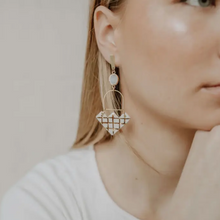 Load image into Gallery viewer, White &amp; Gold Earrings
