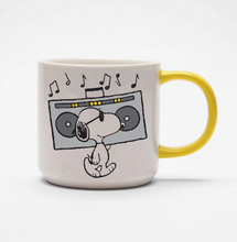 Load image into Gallery viewer, Peanuts Mugs
