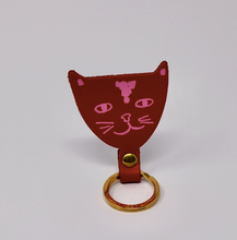 Load image into Gallery viewer, Cat Keychain
