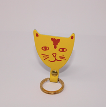 Load image into Gallery viewer, Cat Keychain
