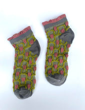 Load image into Gallery viewer, Floral Ankle Socks
